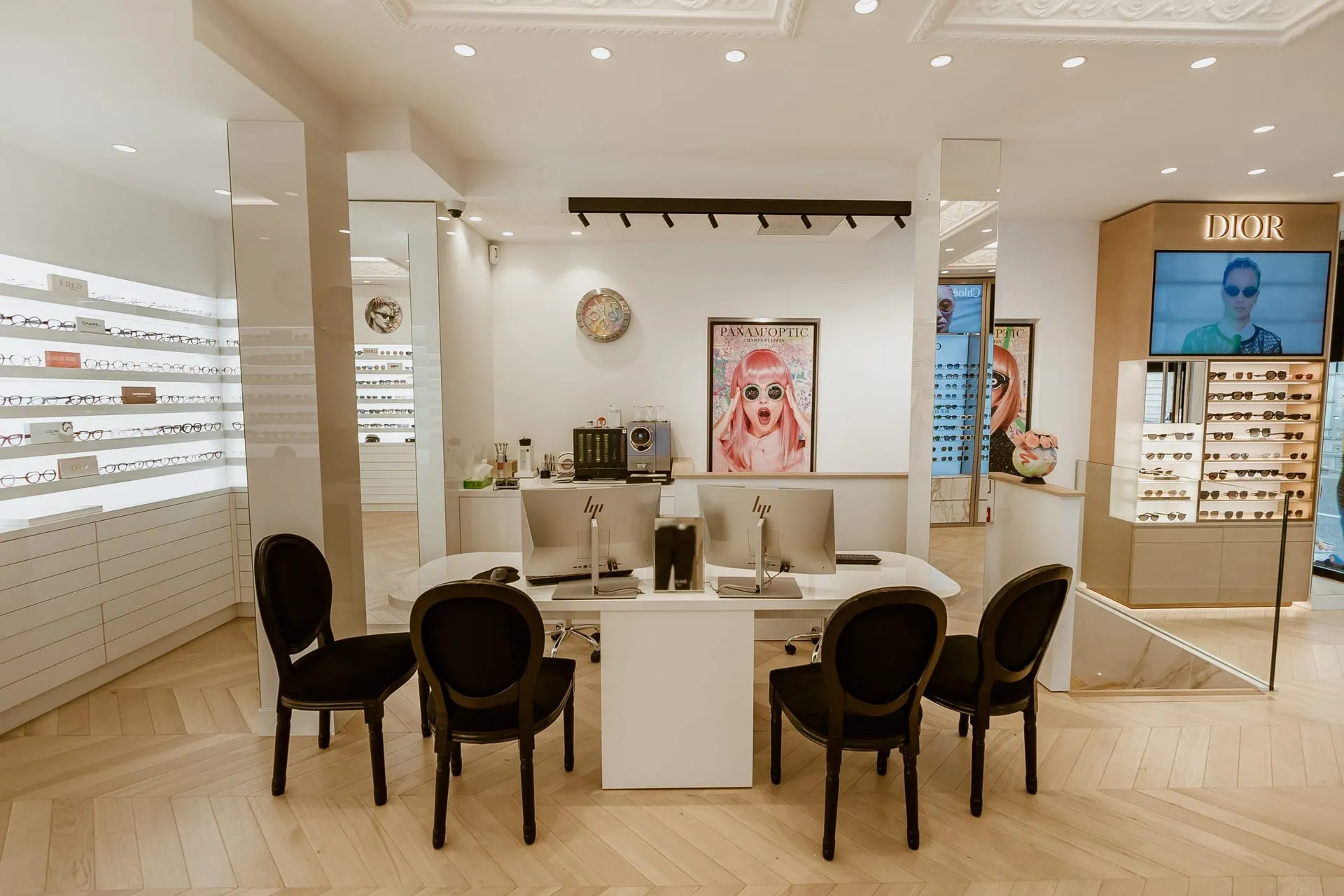 Espace conseil de la boutique Marignan
